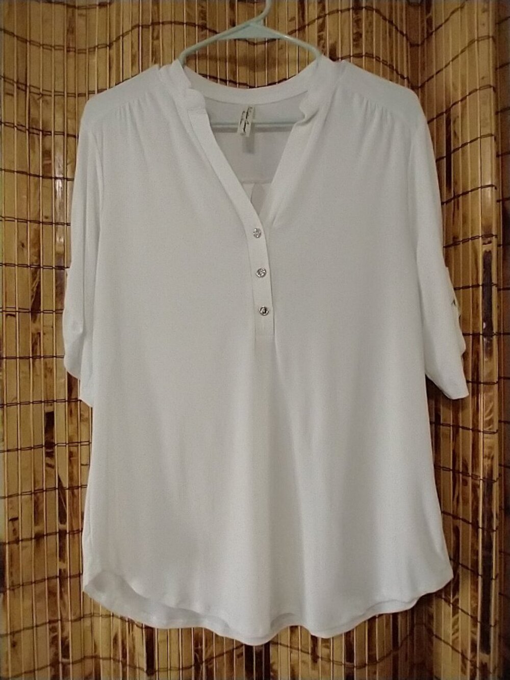 PerSeption Concept White V-Neck Tunic Top with Roll-Tab 3/4 sleeves (Size XL)